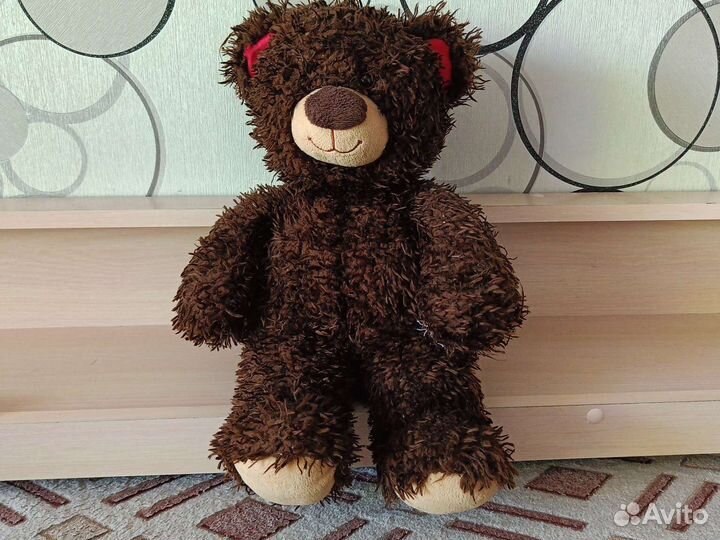 Плюшевый медведь