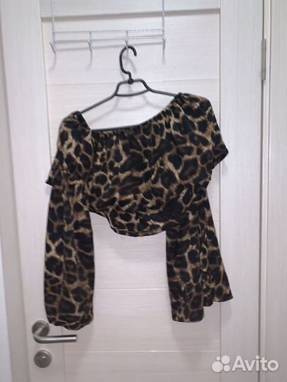 Топ с шортами