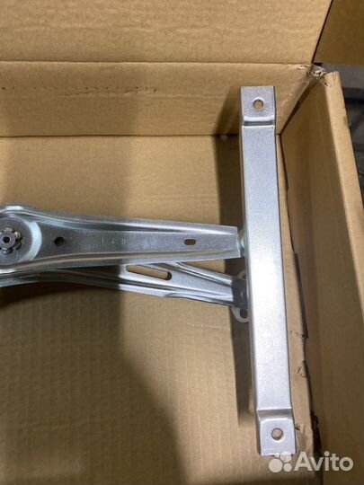 Стеклоподъемник передний левый opel astra h