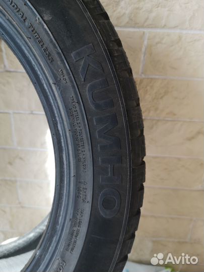 Kumho WinterCraft Ice WI31 215/55 R17