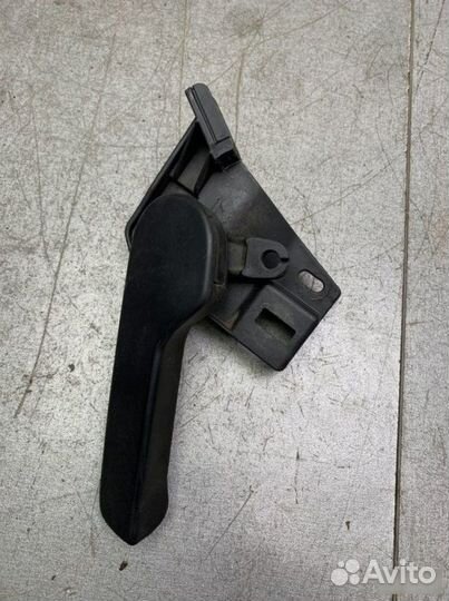 Ручка открывания капота Volkswagen Caddy 3 1.9 BLS