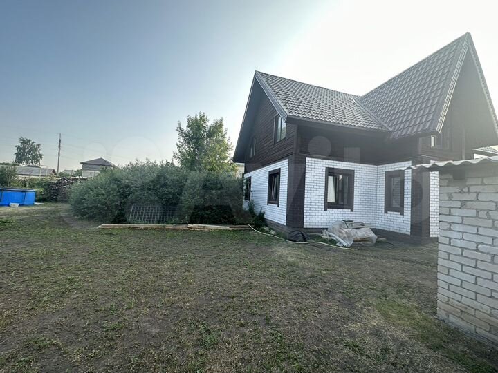 Дом 140 м² на участке 11 сот.