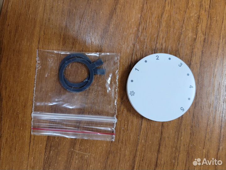 Комнатный термостат