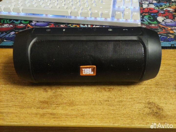 Колонка jbl charge 2+