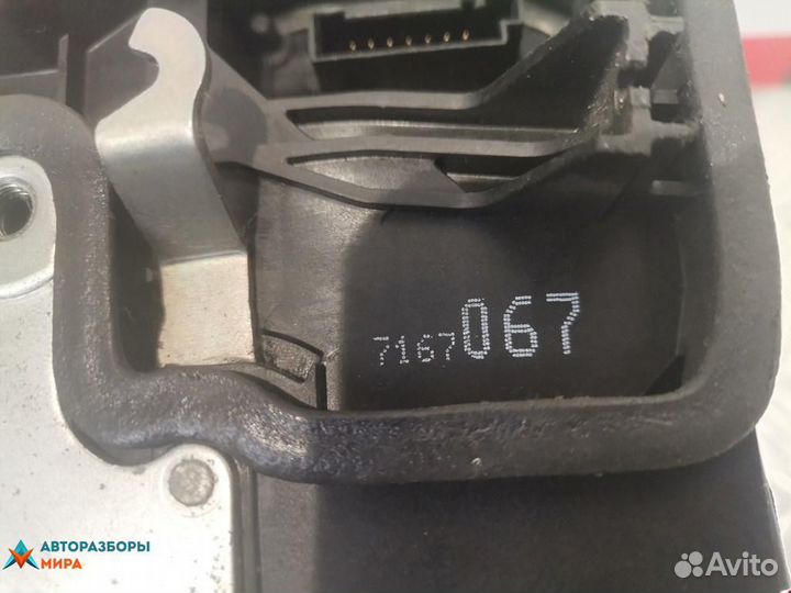 Замок двери передней левой BMW X3 E83 2005