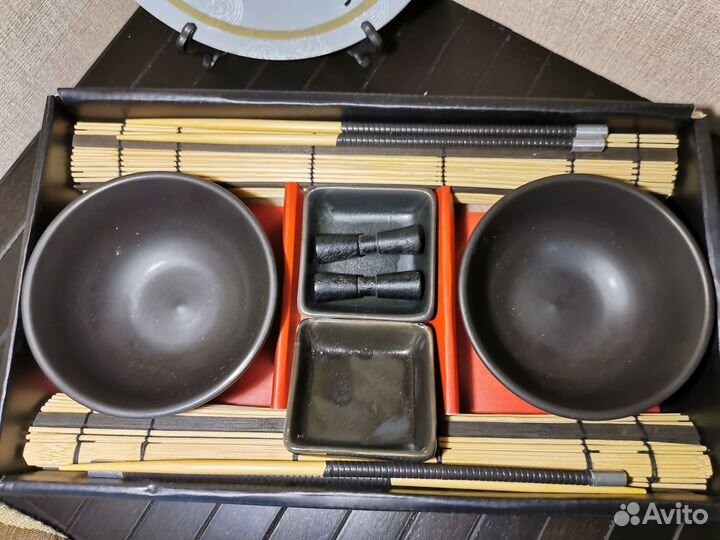 Набор посуды для суши