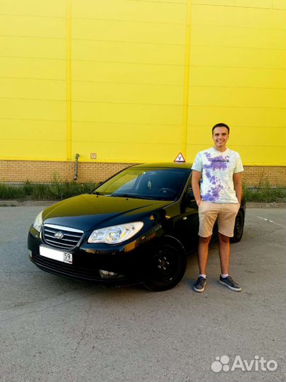 Инструктор по вождению на МКПП