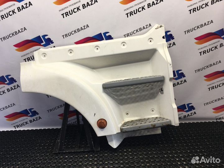 Корпус подножек правый Man TGX