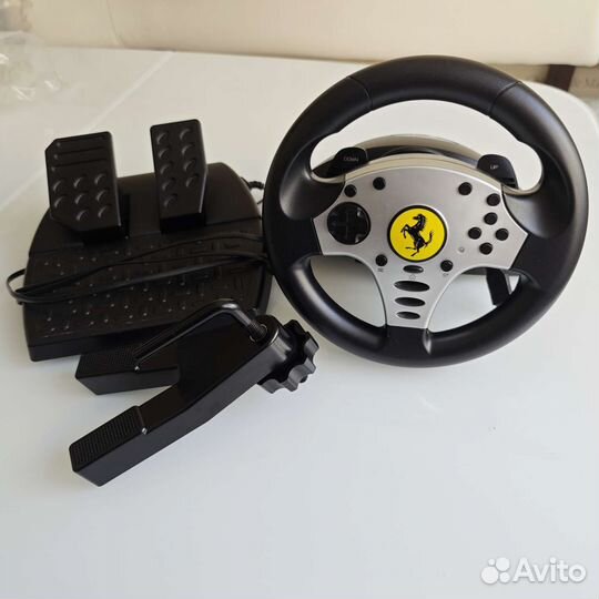 Игровой руль Trustmaster