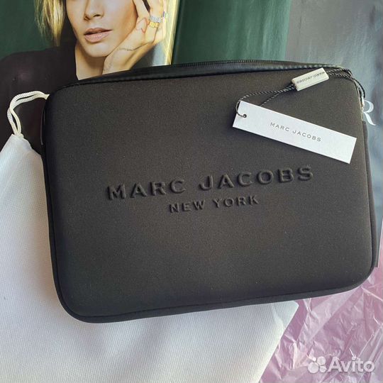 Чехол на iPad Marc Jacobs
