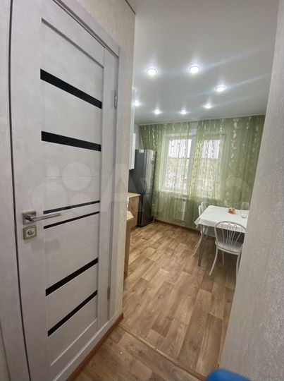 2-к. квартира, 55 м², 9/9 эт.