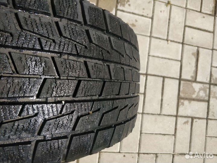 Bridgestone Blizzak Revo1 225/55 R17 103W