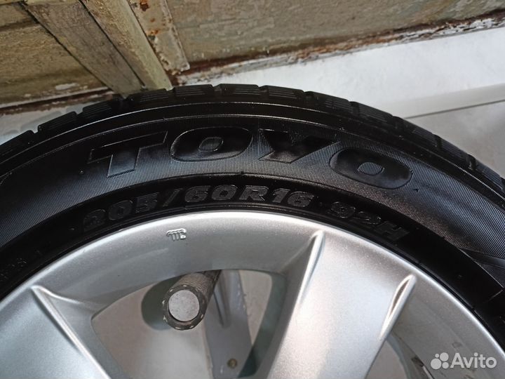 Toyo Proxes CF2 SUV 205/60 R16 92H