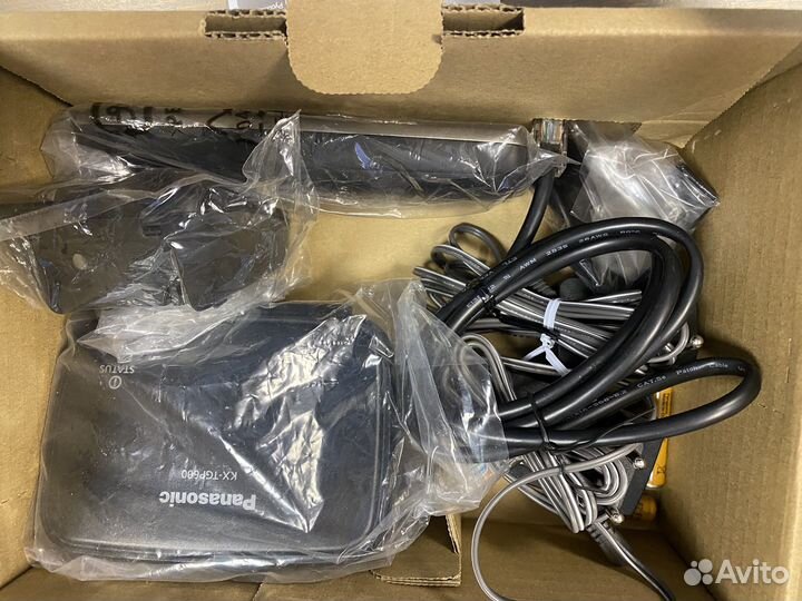 IP телефон panasonic KX-TGP600