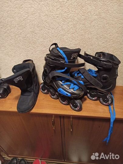 Роликовые коньки