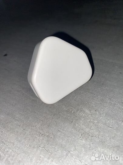 Блок питания iPhone американская