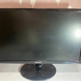 24" Монитор Samsung S24D332H черный