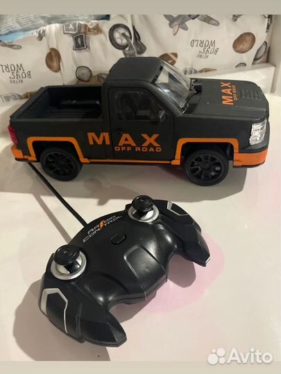 Машина на радиоуправлении