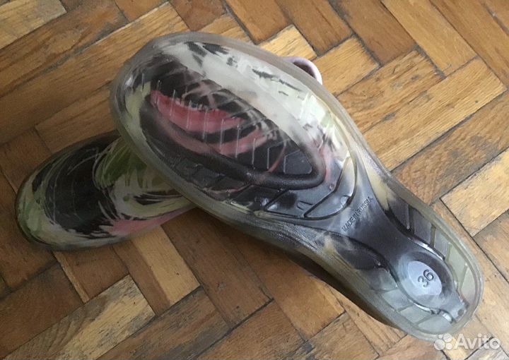 Резиновые сапоги женские