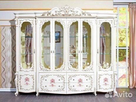 Шкаф сервант