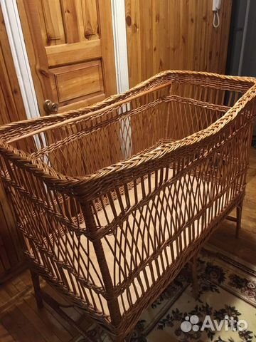 Детская кроватка плетеная
