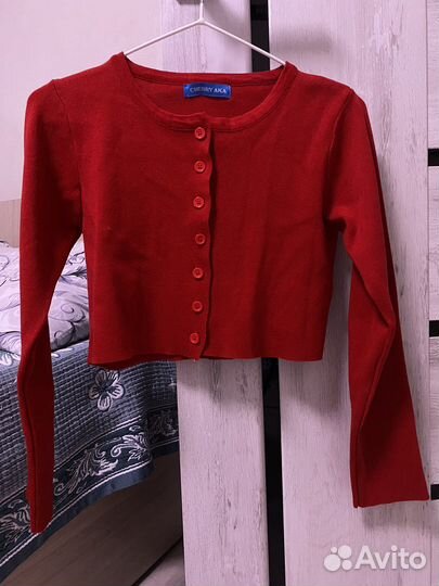 Укороченная кофта