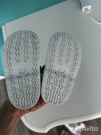 Сандалии для девочки