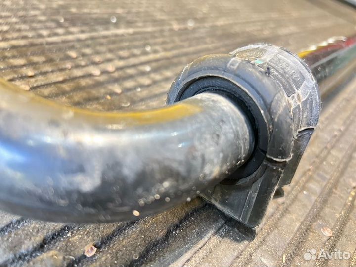 Стабилизатор передний Mercedes Benz Gls X166