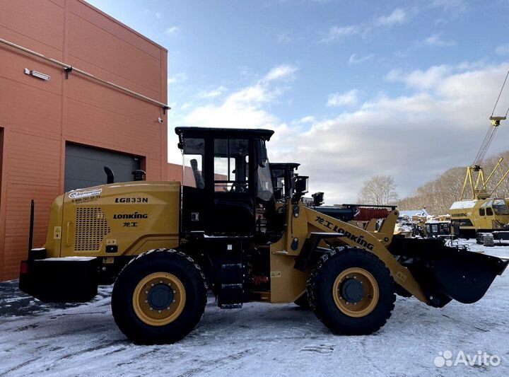 Фронтальный погрузчик Lonking LG833N, 2023