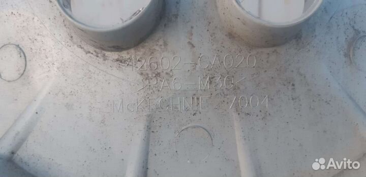 Колпак Toyota Avensis