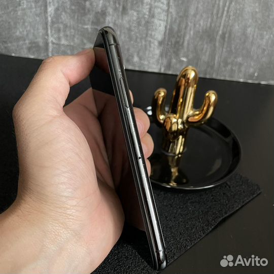 iPhone X, 256 ГБ