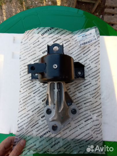 Опора кпп левая Chevrolet Aveo (T300) АКПП
