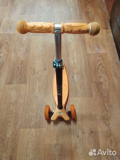 Самокат детский трехколесный