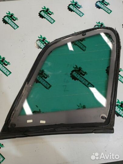 Форточка кузова задняя правая Volkswagen Touareg