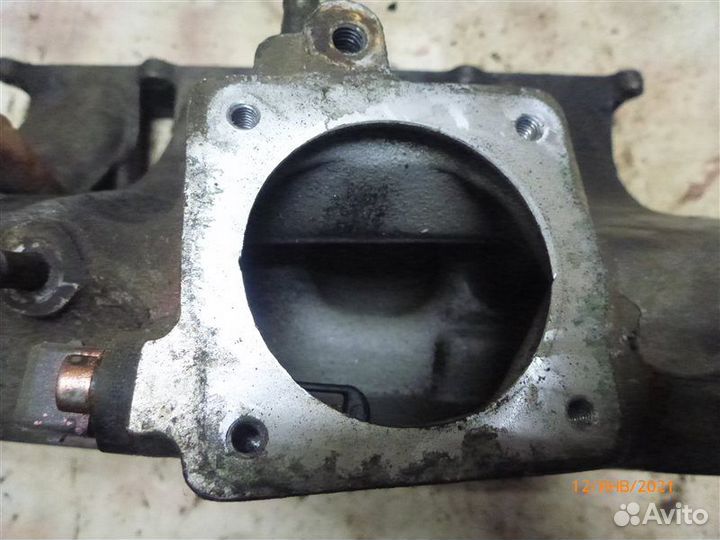 Коллектор впускной Audi A4 B5 AEB 1997