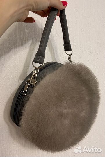Шапка и сумка кожаные с мехом норки