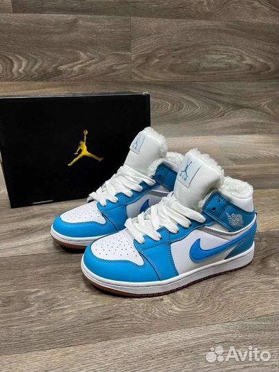 Женские Зимние Nike air jordan 1