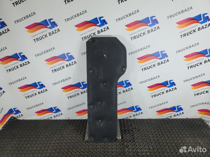 Шумоизоляция двигателя левая