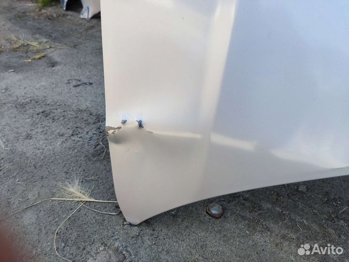 Капот Toyota corolla 120 капот