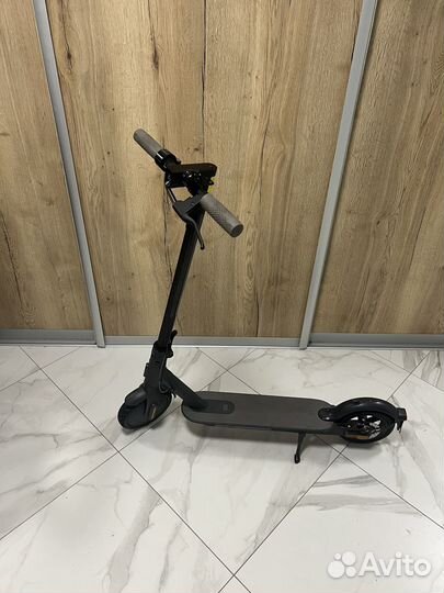 Электросамокат Xiaomi Mi Electric Scooter 1S