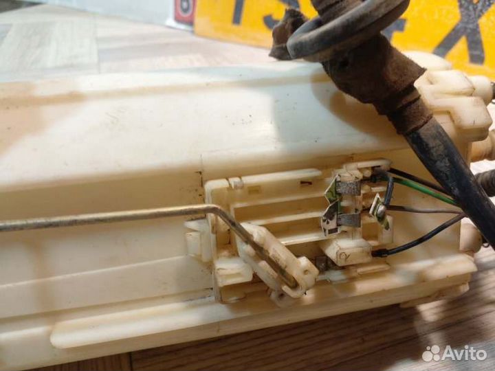 Бензонасос насос топливный Hyundai Starex D4BH