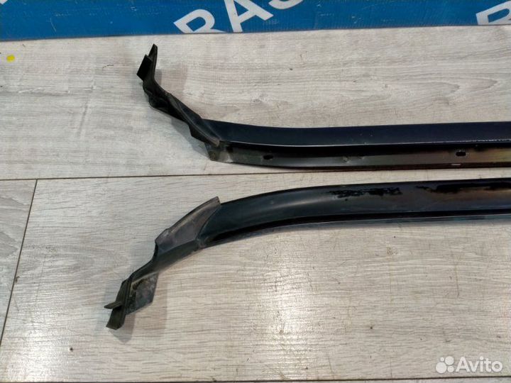 Молдинг лобового стекла Toyota Cresta JZX100 1jzge