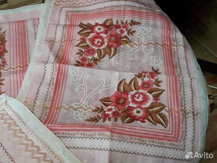 Покрывало 2-х спальное +наволочки (новые)