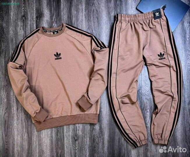 Спортивный костюм