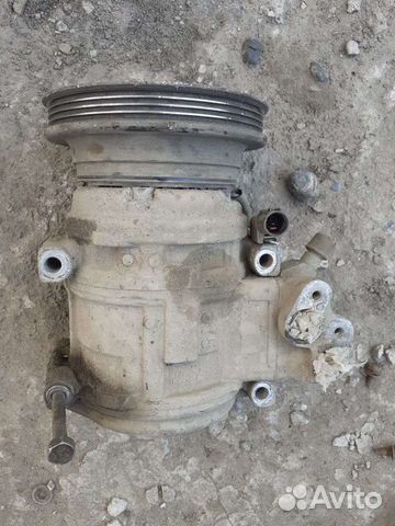 Компрессор кондиционера Mitsubishi Chariot