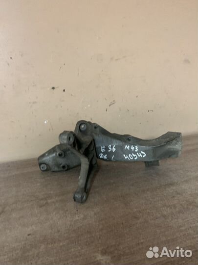 Кронштейн Двигателя BMW E36