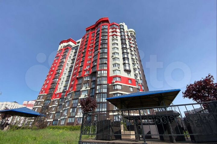 3-к. квартира, 109 м², 5/18 эт.