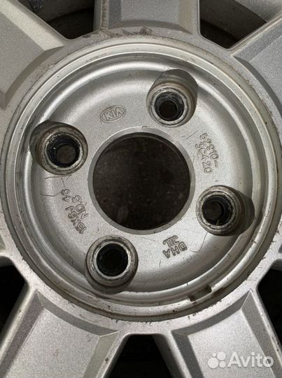 R15 Kumho Power Max 769 205/60, PCD 4x100 DIA 40