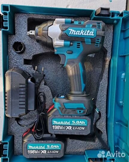 Аккумуляторный гайковерт Makita 800 н.м. (Арт.2019