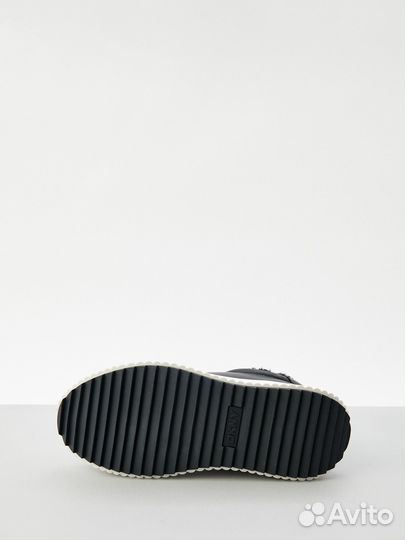 Кроссовки зимние dkny